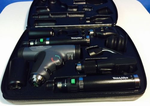 Welch Allyn Diagnostic Set Otoscope Ophthalmoscope