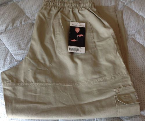 NWT, Men&#039;s Chef Works designer chef clothing,khaki,size XL,elastic/tie waistband