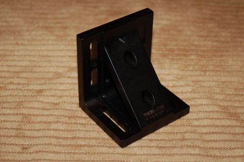 Thorlabs AP90 Right-Angle Bracket