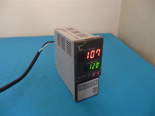 Omron E5EX-R E5EXR Temperature Controller