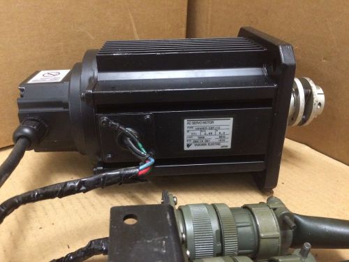 YASKAWA USASEM-08FJF12 AC SERVO MOTOR 5.3A 3000 RPM W/ UT0P1-200YA ENCODER