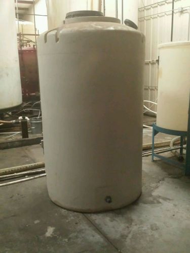 550 GALLON XLPE VERTICAL  TANK NALGENE 51309-0550 WITH FITTINGS