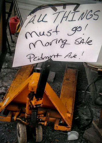 Pallet jack