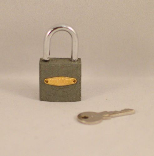 GOLDDOOR LUGGAGE / CABINET SMALL PADLOCK