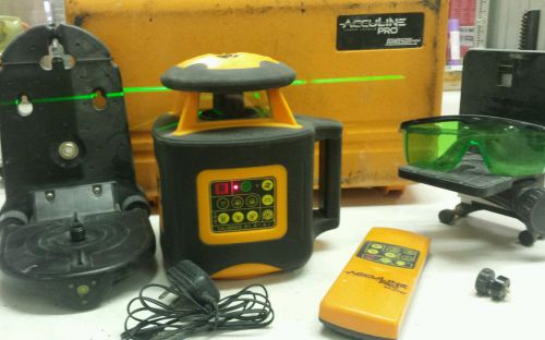 JOHNSON TOOL ACCUSING PRO 40-6740 GREEN BEAM LASER LEVEL