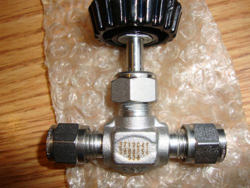 NEW HOKE 7122F4Y  1/4&#034; FEMALE NPT 316SS 2-WAY BALL VALVE