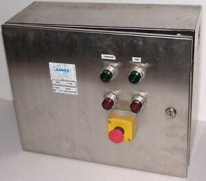 Motor control station stainless 4X , 4 , 12 , (2) starters and breakers