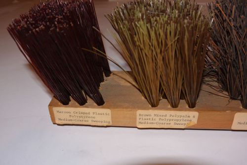 VINTAGE HARDWARE STORE DISPLAY WOODEN BROOM HEAD! 8 BRISTLE SAMPLES! 24&#034; LONG!