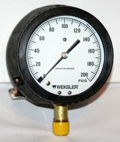 200 PSI 4-1/2&#034; Dial 1/2&#034; NPT Pressure Gauge Weksler