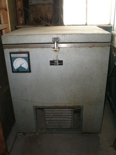 SO-LOW EQUIPMENT CO. INDUSTRIAL FREEZER 40” x 32” x 49&#034;