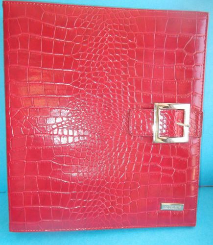 Miche Brand Red 3-Ring Binder.