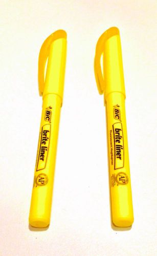 Lot of 2 BIC BRITE LINER FLUORESCENT HIGHLIGHTER MARKER PEN , ( VIVID YELLOW )