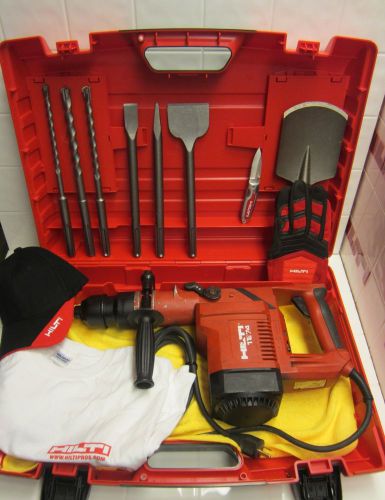 HILTI TE-74 W/ HILTI ITEMS,HEAVY DUTY CASE,PREOWNED,MINT CONDITION,FREE SHIPPING