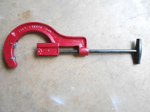 VINTAGE NYE  NO 6 PIPE CUTTER HVAC PLUMBING