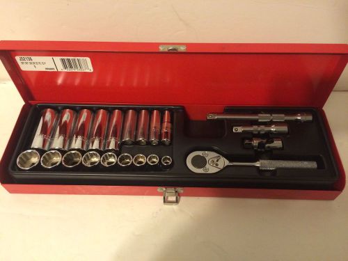 Proto J52136 3/8 Drive 22 Pc. Socket Set - 12 Point