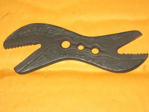 Baby Vixen Alligator Wrench Bonney Allen Town Pa.