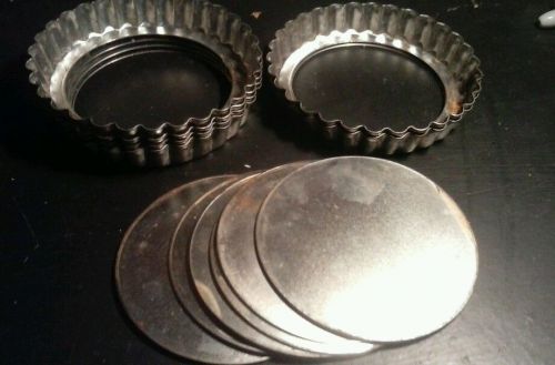 Pastry pan/ tartlett mold lot of 6