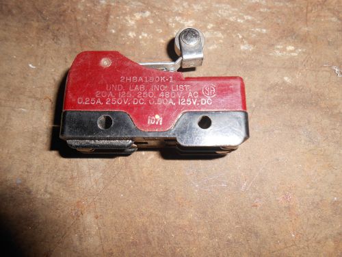 UNIMAX 2HBA190K-1 20 AMP 125 VOLT ROLLER SWITCH