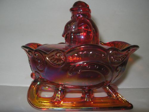 Ruby Red carnival glass santa claus in sleigh covered candy dish christmas sled
