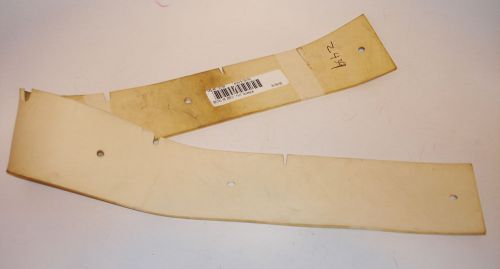 TAN SQUEEGEE BLADE, FRONT, MINUTEMAN SCV 28 RIDER SCRUBBER, 281741,NEW OLD STOCK