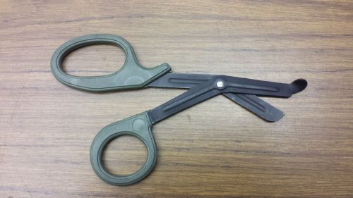 Olive Drab  EMT Shear Scissors Bandage Paramedic EMS Supplies.