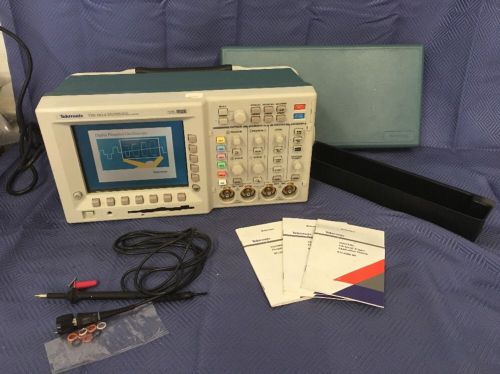 Tektronix TDS3014 4 Channel Digital Color Phosphor Oscilloscope TDS 3014