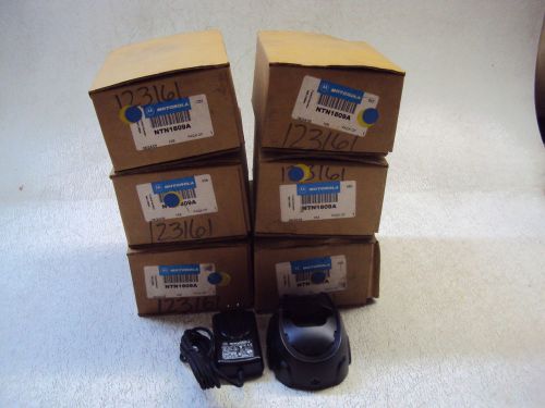 NTN1809A MOTOROLA CHARGER LOT OF 6  NEW