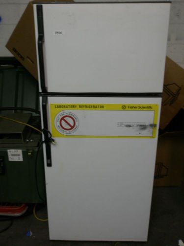 GE 2 DR REFRIGERATOR FREEZER TB15SPF5 - TOP AT 5 DEGREE F - BOTTOM 32 DEGREE F