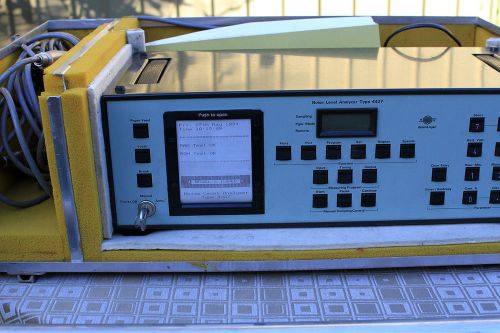 Bruel &amp; Kjaer 4427 Noise Level Analyzer with 2619 Preamplifier