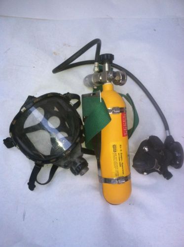 MSA AIR MASK  TANK BREATHING APPARATUS REGULATOR