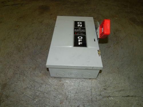 General Electric GE TH3221 Fusible Heavy Duty Safety Switch 30 Amp 240 VAC