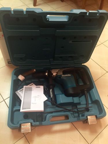 Makita HR4002 1-9/16 Rotary Hammer Drill