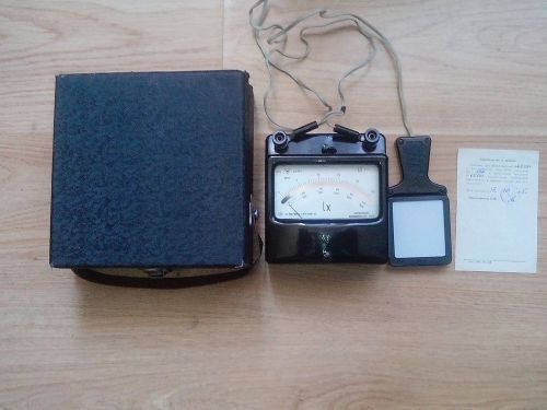 SOVIET Light meter U16  test equipment