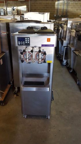 2013 Stoelting F231 Soft Serve Frozen Yogurt Ice Cream Machine Warranty 1ph H2O