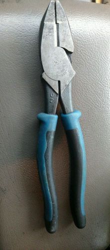 Klien Tools J2000 Journeyman Pliers Klien Electrician