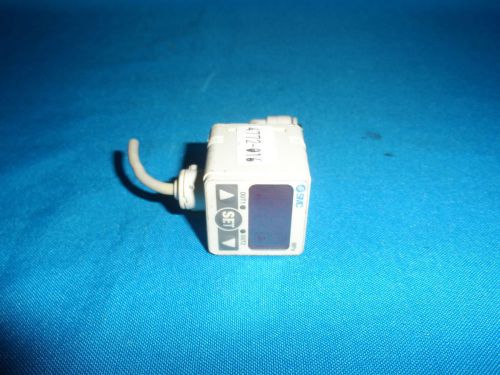 SMC ISE400122M ISE40-01-22-M Pressure Switch