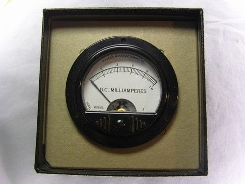 Vintage Waters Manufacturing 2&#034; Round 0-1mA DC Panel Meter Bakelite Case