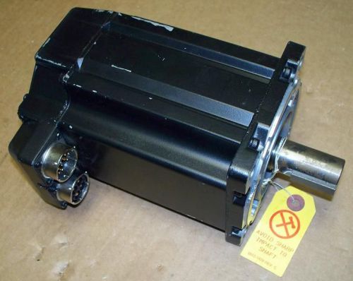 ALLEN BRADLEY MPL-B4530F-MJ22AA Series A P/N 7053-06-4202   SERVO MOTOR NEW