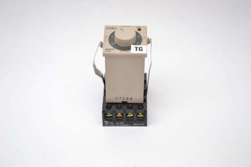 OMRON H3G-8C 0-5 MIN SOLID STATE 8 PIN SOCKET BASE RELAY 120V-AC TIMER B439395