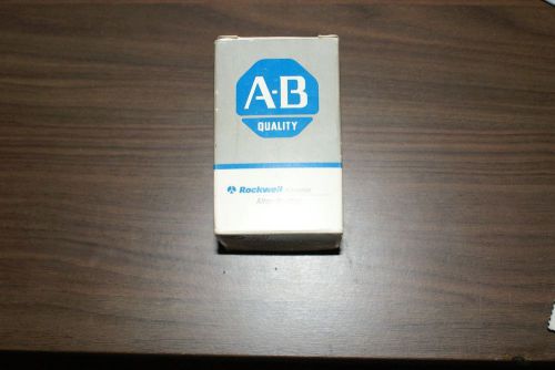 SELECTOR SWITCH 800T-J20 ALLEN BRADLEY  NEW