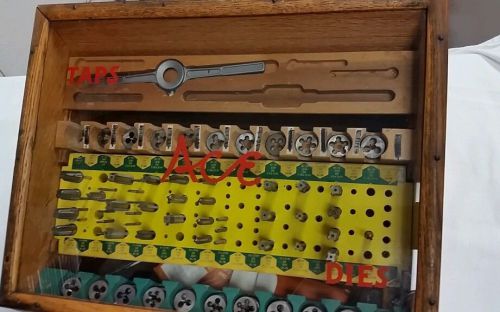 VINTAGE Henry Hanson, Made in USA Tap &amp; Die set, store display.