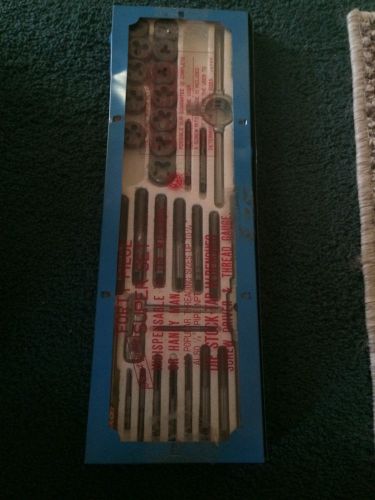 40 PIECE VINTAGE 60S-70S ROYAL  NO. 550 TAP WRENCH SET. ALL ORIGINAL!!!!!!!!