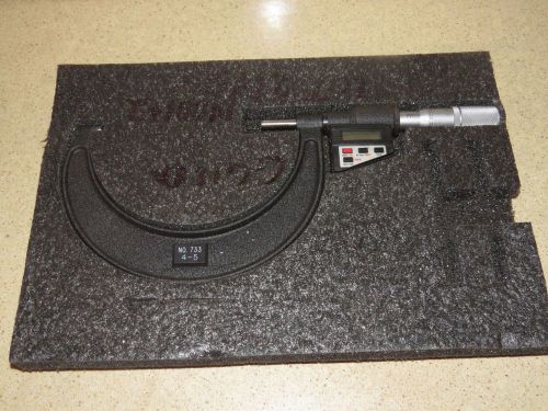 ++ Starrett Digital Micrometer 4&#034;-5&#034; Model 733 Outside Micrometer