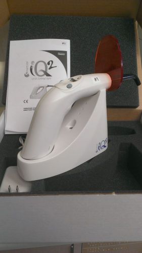 Dental Dentsply  IQ2 LED Curing Light