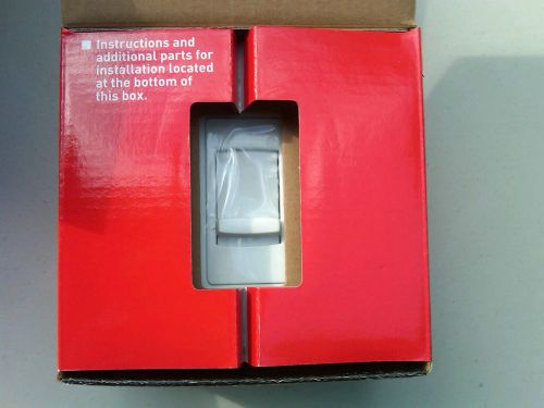 Pass &amp; Seymour Low-Voltage Titan Slide Dimmer CDLV700-W 700VA White New 120V