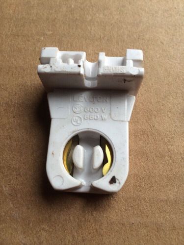 LEVITON E34bl60 660W 600V LAMP HOLDER SOCKET NEW