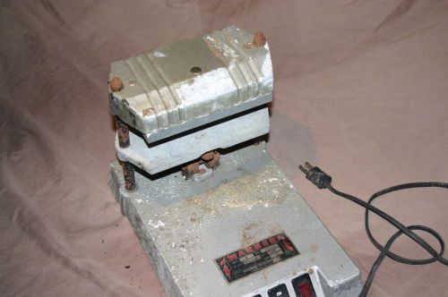 Vintage 1960&#039;s warner electric co. rubber stamp vulcanizer model 46 heats good for sale