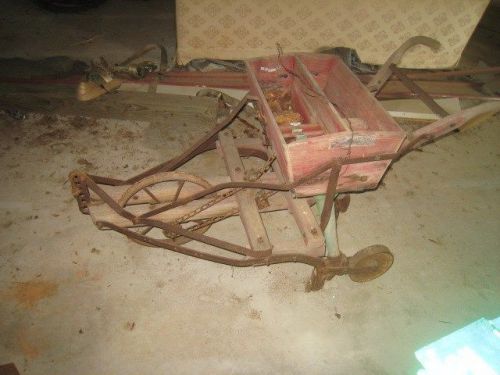 ANTIQUE FARM EQUIPMENT  SEEDER