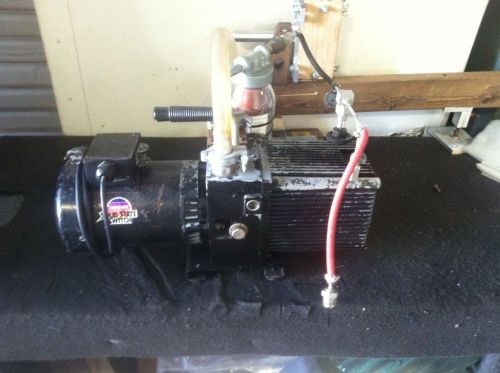 SARGENT-WELCH 8814A SCIENTIFIC DIRECTORR DUAL STAGE ROTARY VANE VACUUM PUMP