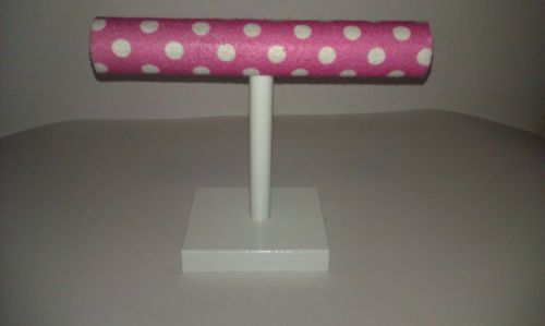 T Bar Pink poke a Dot Pattern Bracelet Holder